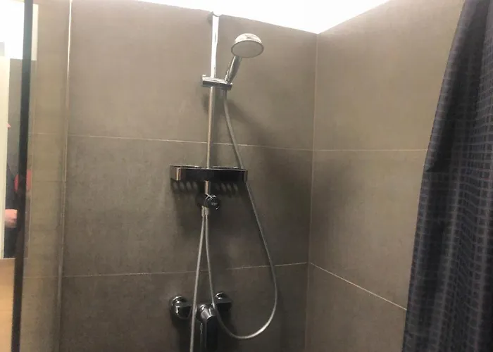 Cozy Near The Embankment And The Old Town And Free Parking In Front Of The Windows *