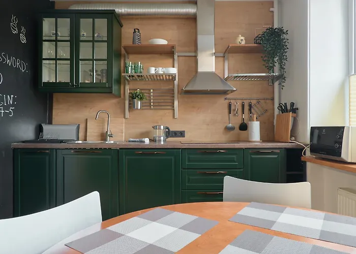 Cozy Near The Embankment And The Old Town And Free Parking In Front Of The Windows Appartamento Riga