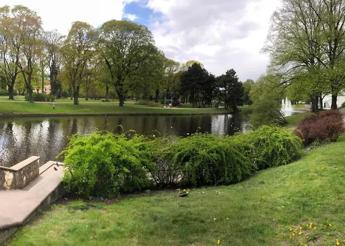 Cozy Near The Embankment And The Old Town And Free Parking In Front Of The Windows 里加